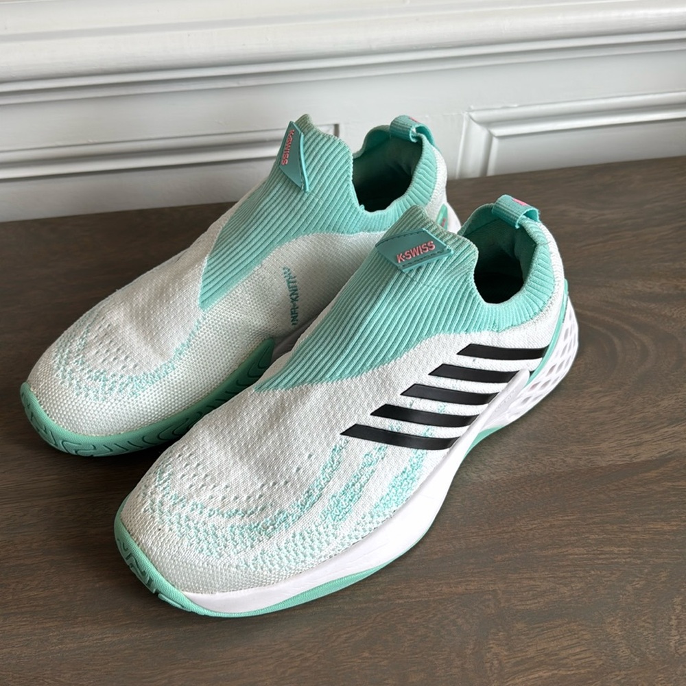 K-Swiss Aero Knit Women's Tennis Sneaker